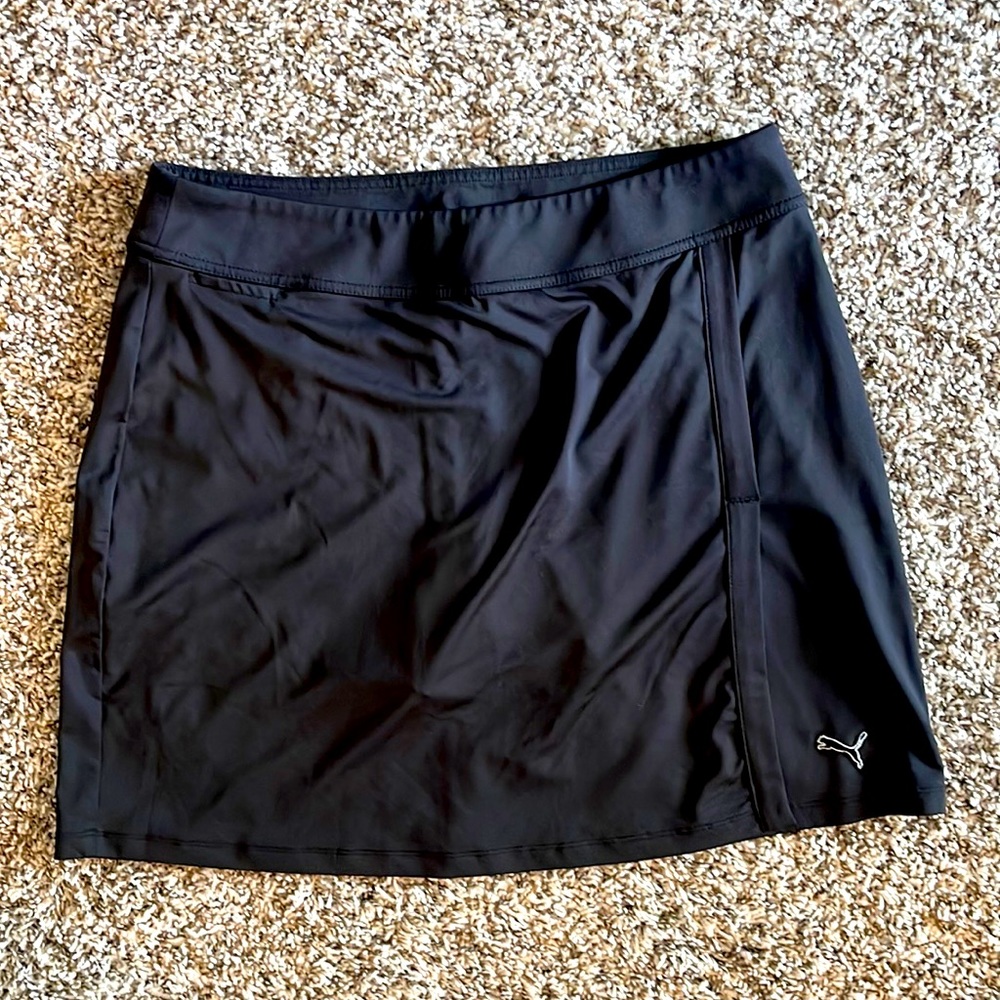 Women’s Puma Golf Skirt - size M